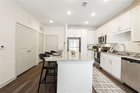 Willows At The University Charlotte Nc 28262 Apartmentguide Com