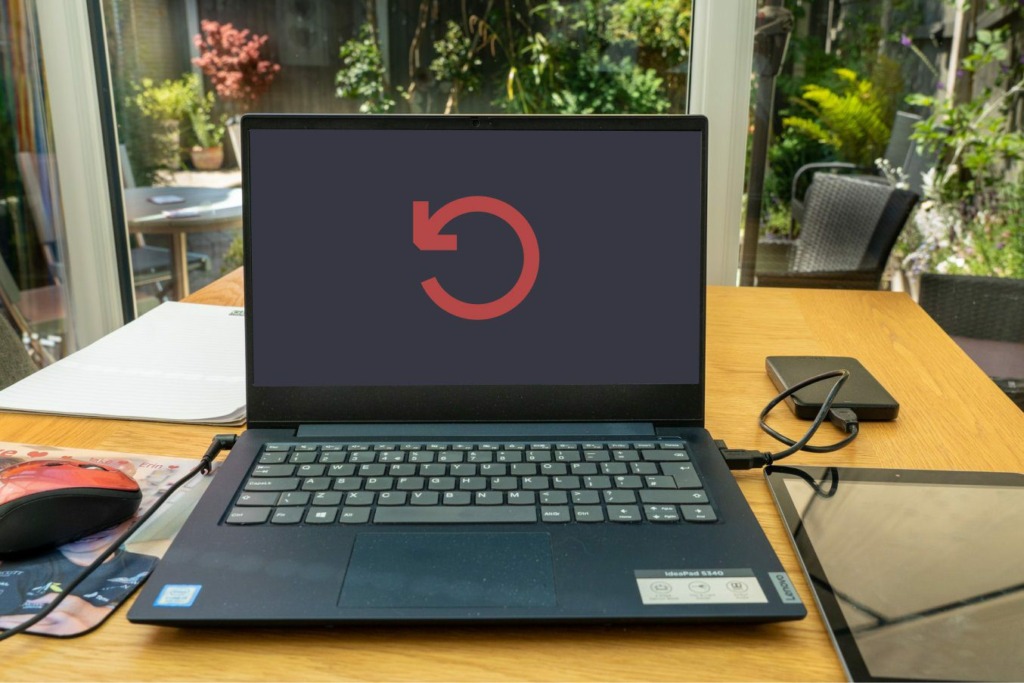 Windows 10 Pc Stuck On Restarting Here Are 4 Ways To Fix It