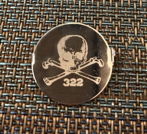 Yale Secret Society Skull Amp Bones 322 Fraternity Pin Ebay