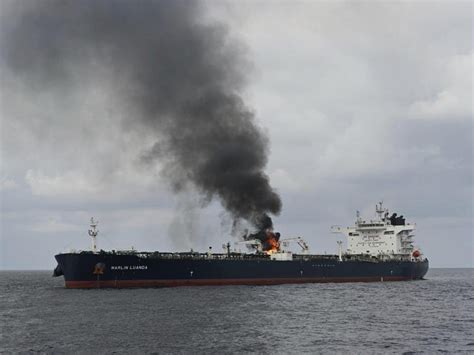 Yemen S Houthis Hits American Oil Tanker Warships Yemen S Houthis Hits American Oil Tanker Warships