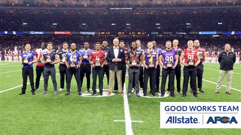 Zach Bosch Among Nominees For Prestigious Allstate Afca Good Works Team Drake University Athletics