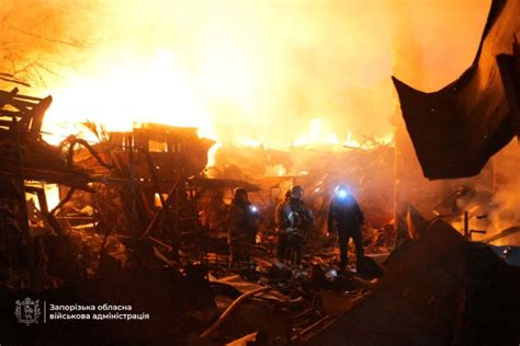 Zelenskyy Calls For European Air Defense System As Russia Bombards Southern Ukraine Pbs News Zelenskyy Calls For European Air Defense System As Russia Bombards Southern Ukraine Pbs News